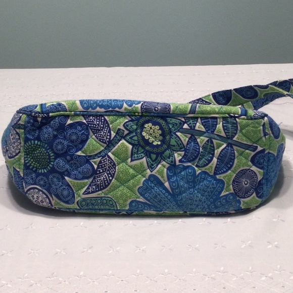 Vera Bradley On The Go Crossbody Doodle Daisy Summer 2014 VGC - Picture 7 of 9